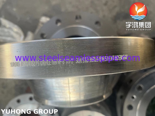 ASTM A182 F5 Flens van legeringsstaal ASME B16.5 gesmeed gat gespeld halsflens