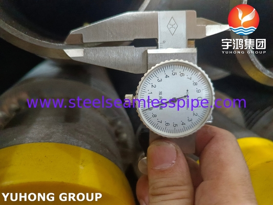 ASTM A335 P22 gelegeerd stalen pijp met AS Fin materiaal HFW massieve fin buis, voor hoge temperatuur