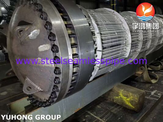 Drijvende-kop warmtewisselaar met 316L buizen en SA350 LF2/316L beklede buizenplaat voor kosteneffectief corrosiebeheer