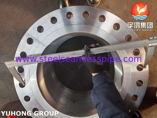 ASME SA105 / SA105N Gefabriceerde flens van koolstofstaal voor industriële pijpleidingsystemen